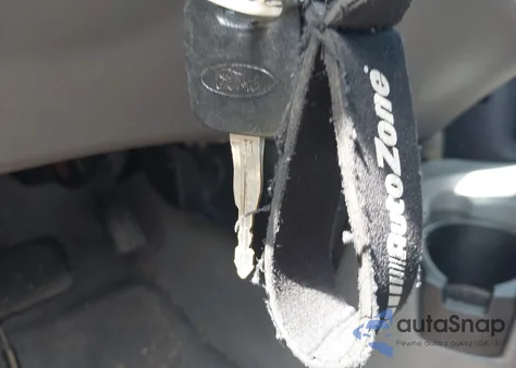 2002 Ford Focus Lx from USA, damaged, VIN 1FAFP33P02W219739